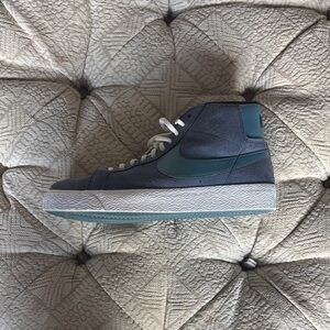 Nike High-Top Sneakers - Teal and Gray
